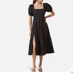 ASTR The Label  100% Cotton Off The Shoulder Ruffle Midi Dress Black Siz…